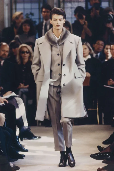 Look 15